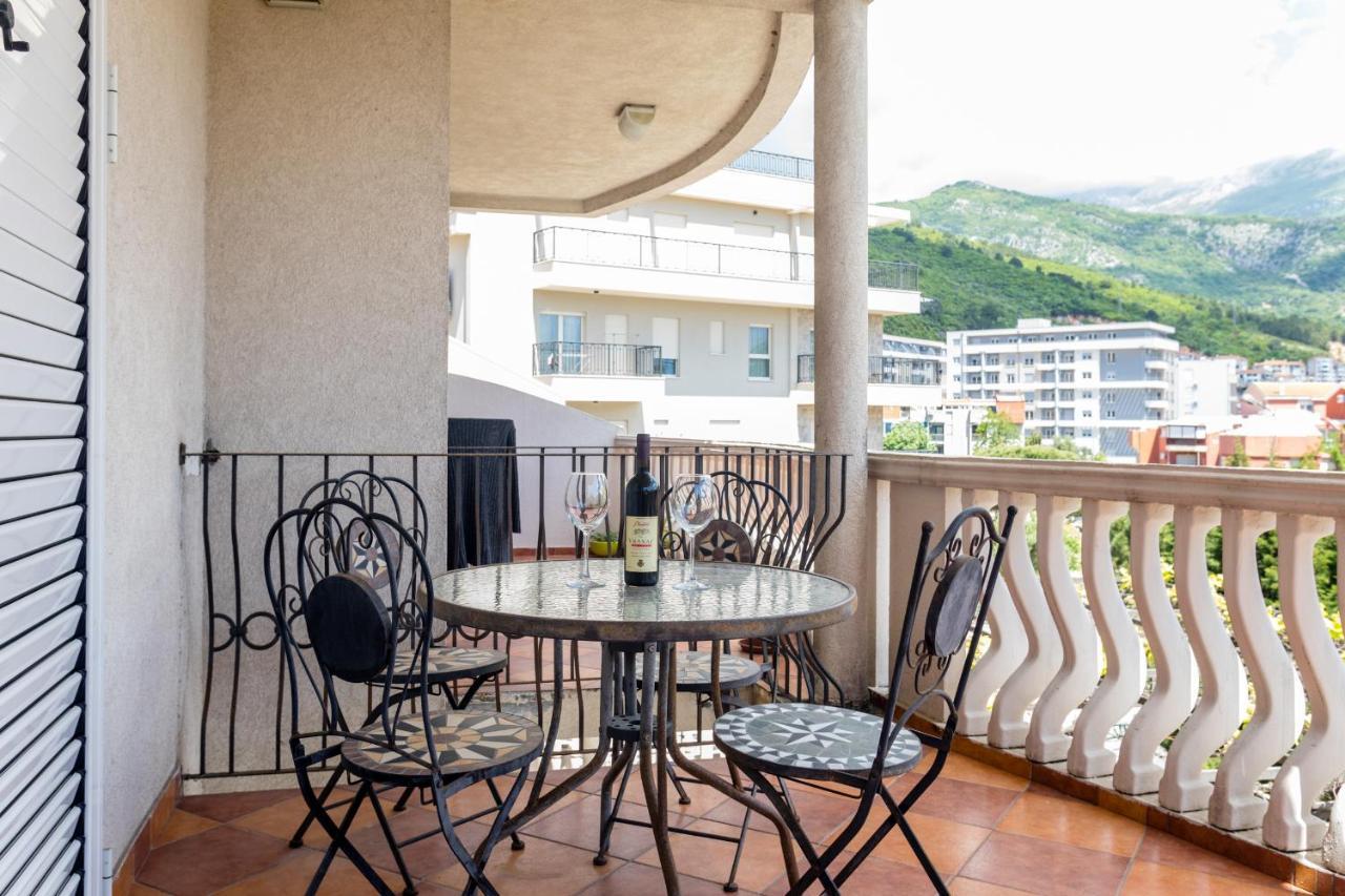 Sun Apartments Marija Budva Eksteriør bilde